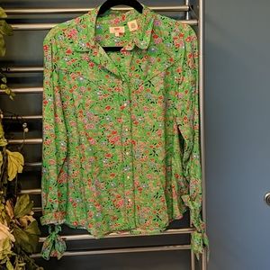 Levi's Vintage Floral Pattern Button Up Tie Sleeve